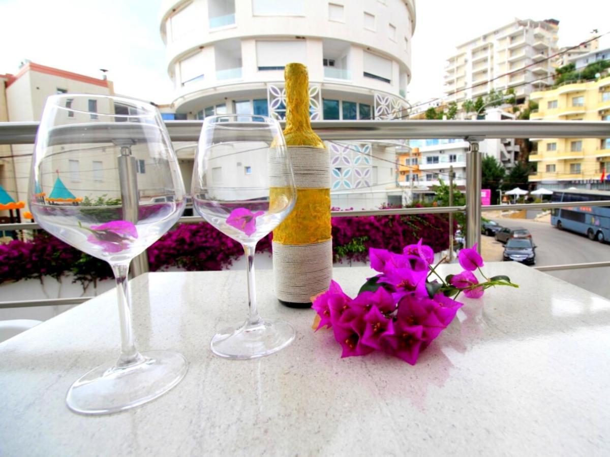 Gusto Di Casa Hotell Sarandë Exteriör bild